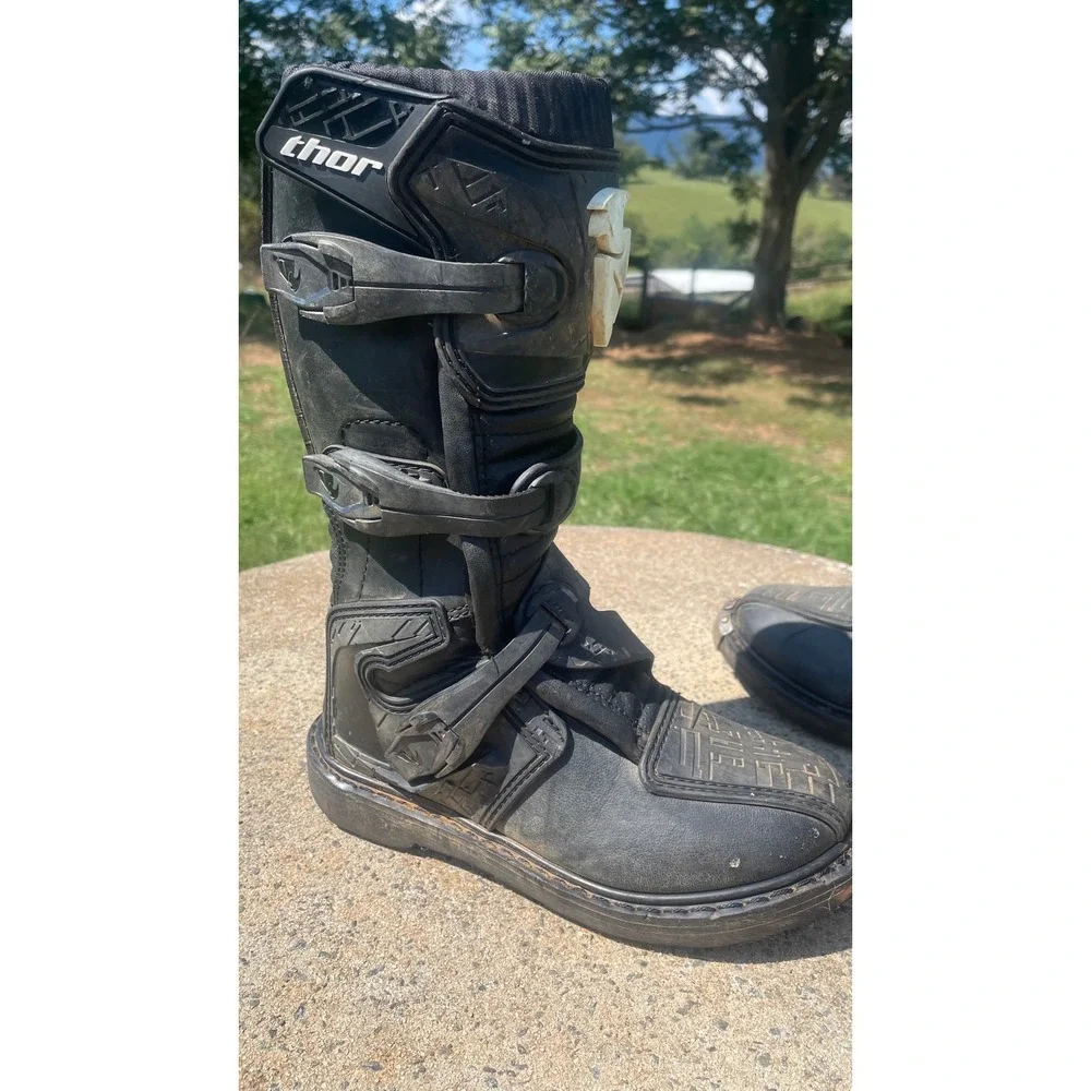 Thor Motocross Boots Youth 5 Black Blitz Dirt Bike MX Riding Buckle Protective
